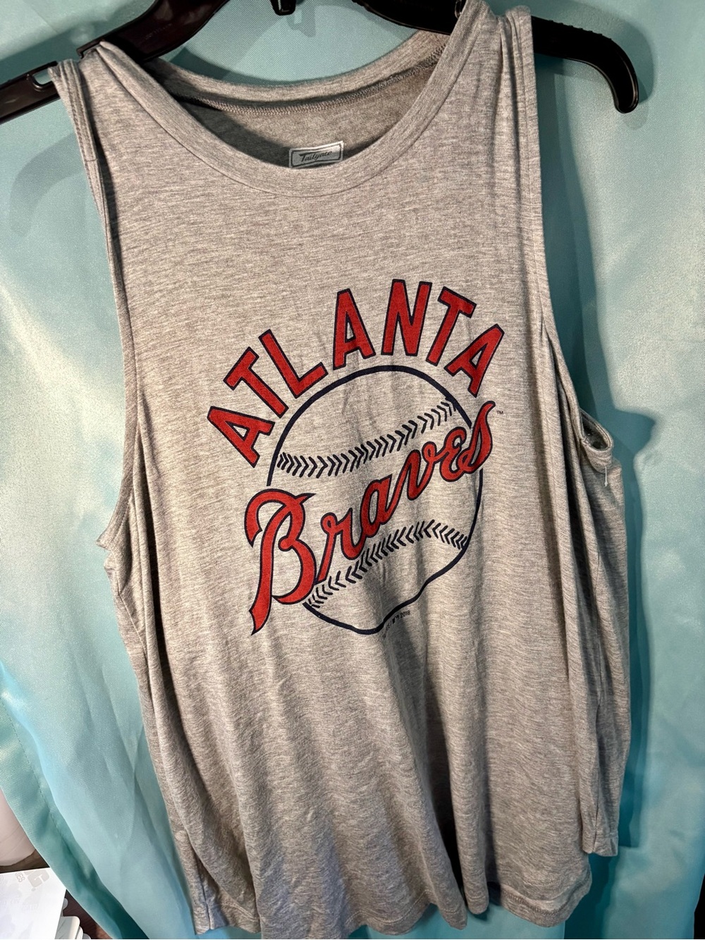 Atlanta Braves Women's Gray Graphic Tank Top